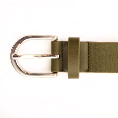 CINTURÓN DE SIMIL CUERO CON TACHAS EN FORMA DE CORAZÓN (ACIYW39SRW24Z) - LUNA