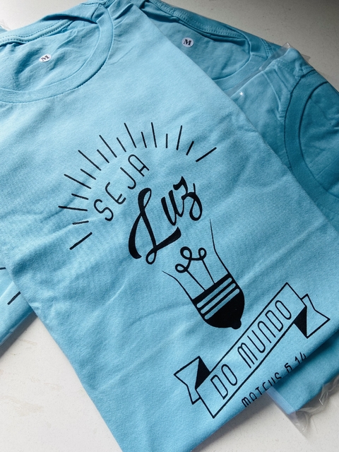 Camiseta seja luz