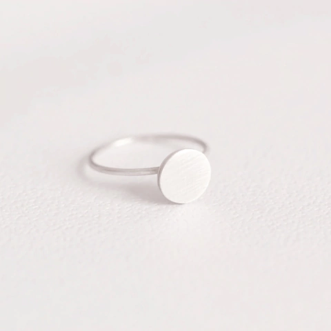 Anel Nie Pequeno - Delicadeza com Personalidade