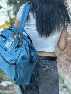 Mochila Everlast Boca de Pez Original Acero – Modelo Ushuaia en internet