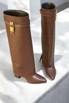 Botas Astra chocolate - comprar online
