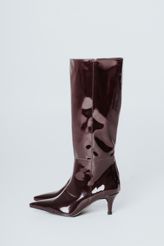 Botas Valentina charol bordo en internet