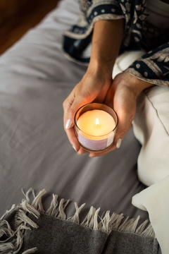 Vela aromática lavanda e chá branco - comprar online