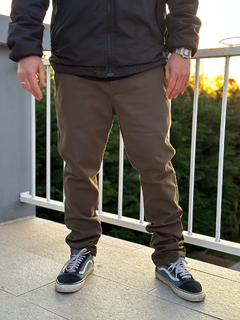 CHINO SLIM VERDE - tienda online