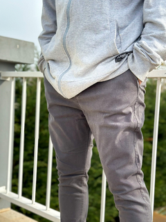 JOGGER BERLIN GRIS en internet