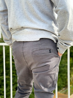 JOGGER BERLIN GRIS - RIPSTYLE