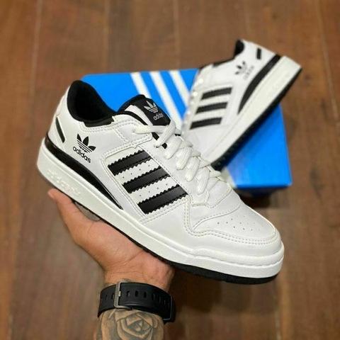 TÊNIS FÓRUM LOW - ( LANÇAMENTO ) BRANCO COM PRETO - comprar online