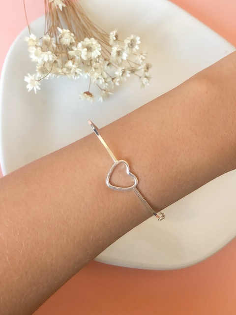 Bracelete Coração Vazado