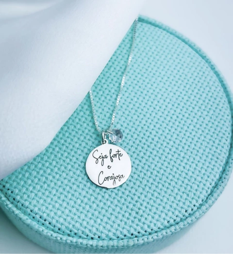 Colar seja forte e corajosa