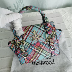 Bolso VW Betty Small (PREVENTA) en internet