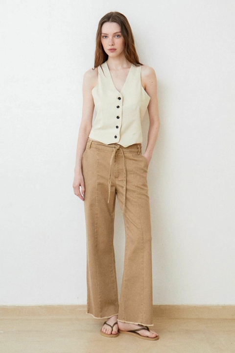 Pantalon gabardina con lazo (BO2PA27)