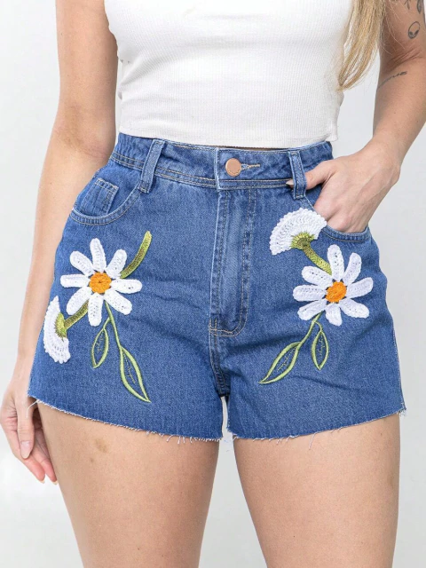 Short Denim Feminino Escuro Bordado Flores À Mão Com Bolso Festa junina
