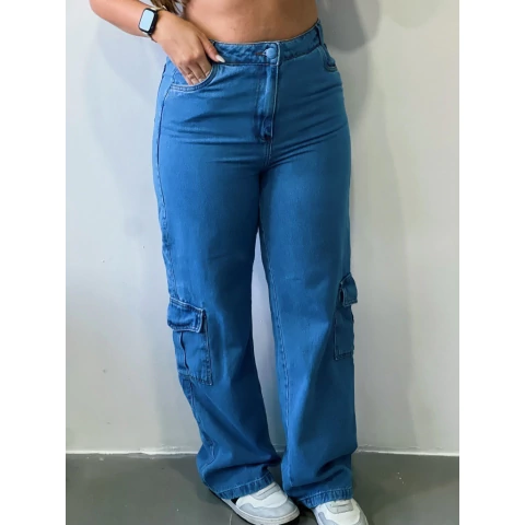 Calça Jeans Feminina Wide Leg Cargo Botão Forrrado Com Bolso Melhor Qualidade