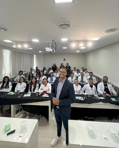 Imagem do 1° LOTE DO INTERNATO DA SUTURA + KIT CIRURGIÃO + CURSO ONLINE