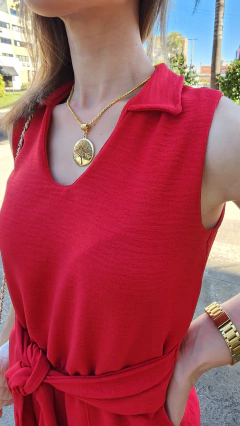 Vestido regata comprimento mediano com amarração frontal e bolsos laterais Barcelona na internet