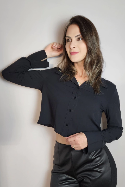 Camisa feminina Cropped manga longa