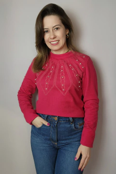 Blusa feminina manga longa com aplicação de predrarias e pérolas Elementar - comprar online