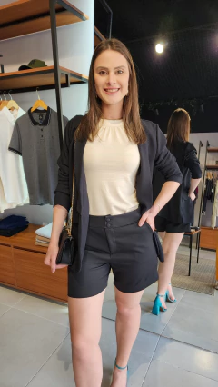 Shorts social feminino alfaiataria na internet