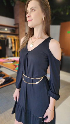 Vestido Viscose manga longa estilo Boho Chic com babados e ombro vazado. - loja online