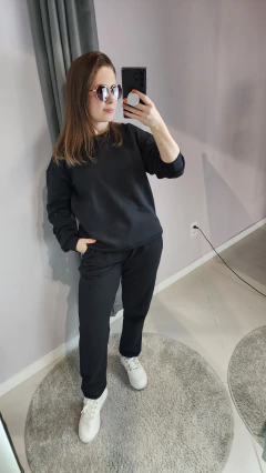 Imagem do Conjunto De Moletom Peluciado Feminino sem capuz e calça com punho