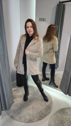 Imagem do Casaco feminino de pelos ted Alaska