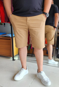 Bermuda de sarja masculina com bolso faca - comprar online