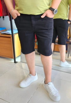 Bermuda masculina jeans preto estonado - comprar online