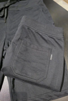 Bermuda Moletom Ogochi preta masculina na internet