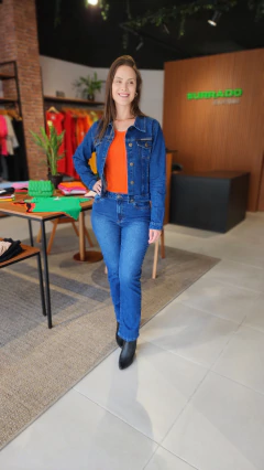 Calça jeans feminina Reta com elastano