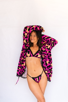 Bata Print Fondo Fucsia - comprar online