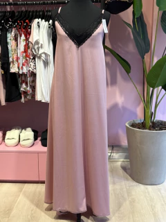 Vestido Lola Rosa con puntilla negra