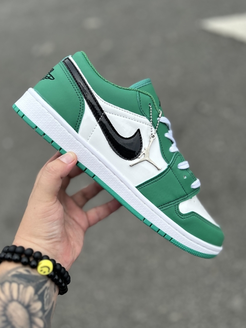 Jordan Low - Verde e branco - comprar online