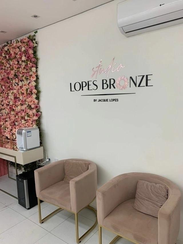 LETREIRO ACRÍLICO ESPELHADO