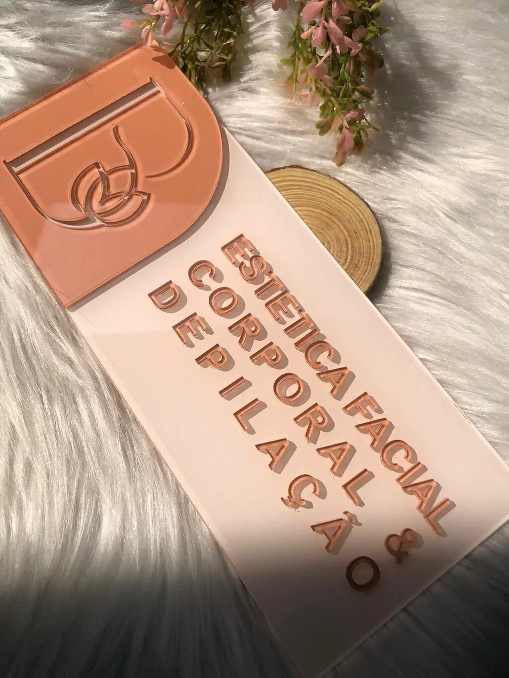 PLACA IDENTIFICAÇÃO - LEAKED