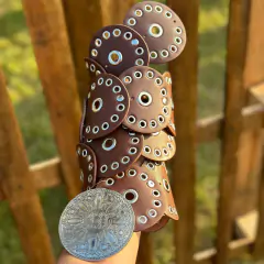 CINTO MEDALHÃO MARINA - MARROM