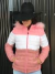 JAQUETA PUFFER FEM C/ CAPUZ - ROSA E BRANCO - comprar online