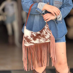 Bolsa Cowhide Franjas em Couro Legitimo com Pelo Marrom - I