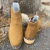 BOTINA D’MILTON VIRA FRANCESA NOBUK AREIA 24-7400 - comprar online
