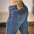Calça Jeans Flare Feminina Cintura Baixa 25114 Escura na internet
