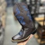 BOTA TEXANA FLOR RAMOS AZUL MARINHO - CAFÉ