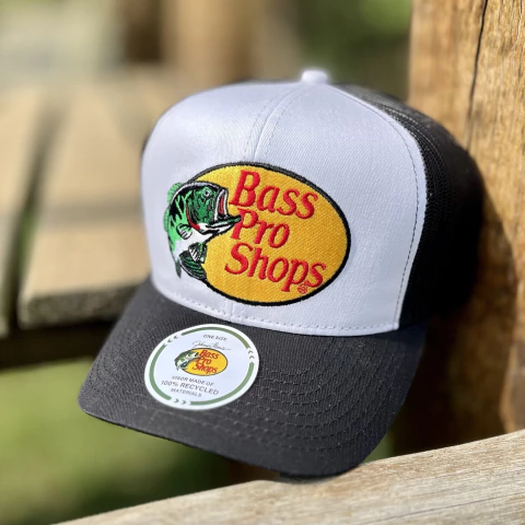 Boné Bass Pro Shops Importado Branco com Preto - BPS32524