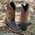 BOTA TEXANA TEX FEAM FLECHA PRETA - CAFÉ - Country Style | Loja Online de Moda Country Masculina e Feminina