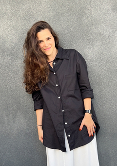 Camisa Manga Longa Oversized Preta na internet