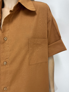 Camisa Oversized de Manga Curta Caramelo na internet