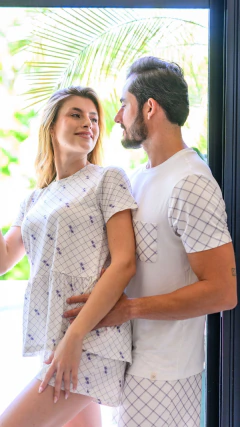 PIJAMA VÔO LIVRE MÃE na internet