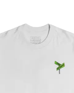 Camiseta Básica Fire Street Sign (Branco) - Hype store