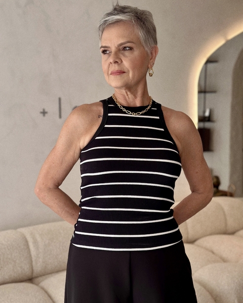 REGATA KLUM LISTRADO P&B