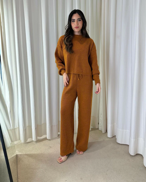 CONJUNTO LIRY CARAMELO TRICOT