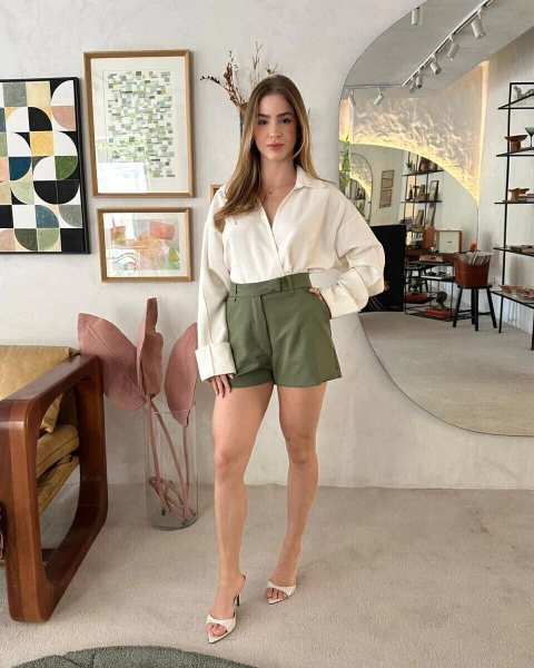 SHORT KIRA VERDE MILITAR