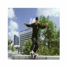 Skater Xl Standard Edition Ps4 Físico - comprar online
